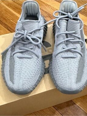 Yeezy Boost 350 V2 Grey Monochrome Sneakers